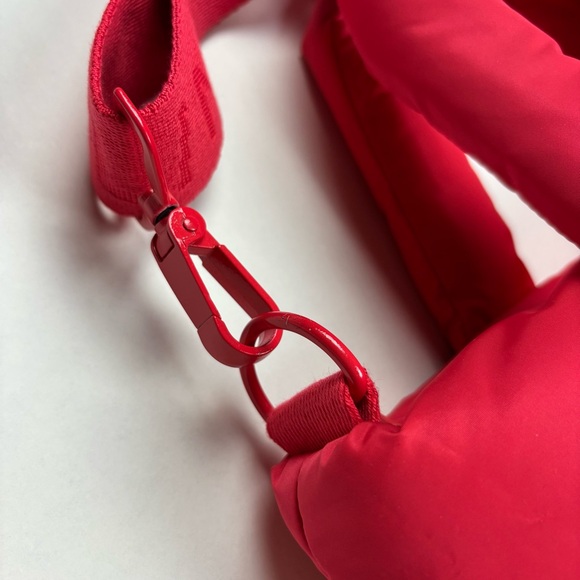 OFFLINE by Aerie Puff Love Mini Tote Bag - Picture 4 of 6